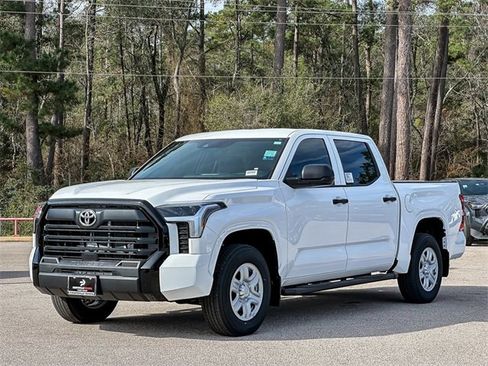 New 2026 Toyota Tundra SR image 4