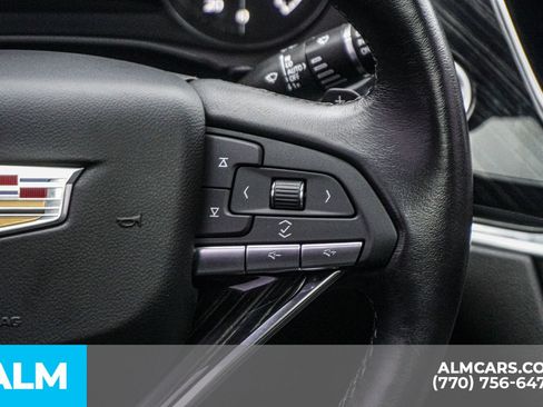 Used 2023 Cadillac XT6 Premium Luxury w/ Technology Package image 32