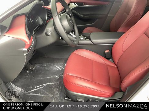 New 2026 MAZDA MAZDA3 2.5 S Hatchback w/ Premium Pkg image 17