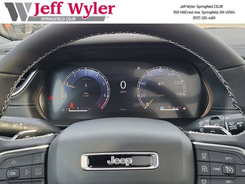 New 2025 Jeep Grand Cherokee Limited AWD/4WD image 9