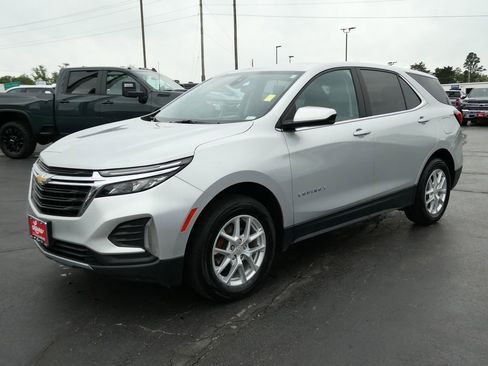 Certified 2022 Chevrolet Equinox LT AWD/4WD image 9