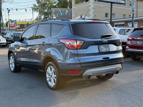 Used 2018 Ford Escape SE AWD/4WD image 5