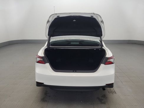Used 2023 Toyota Camry LE FWD image 29