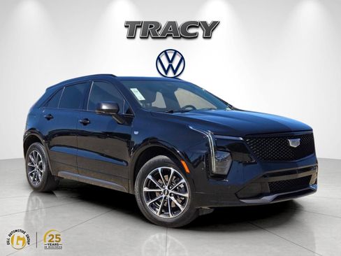 Used 2024 Cadillac XT4 Sport FWD image 1