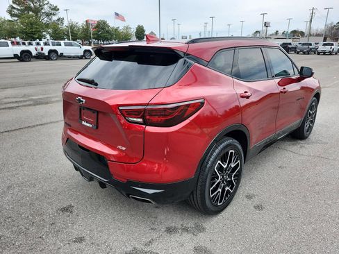 Used 2024 Chevrolet Blazer RS w/ Driver Confidence II Package image 3