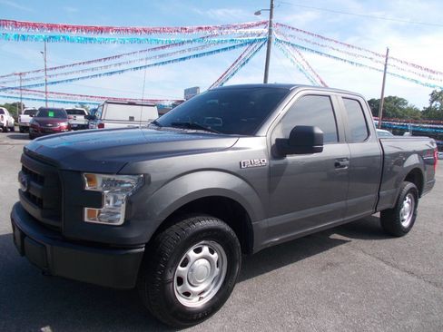 Used 2016 Ford F150 XL w/ XL Power Equipment Group AWD/4WD image 1