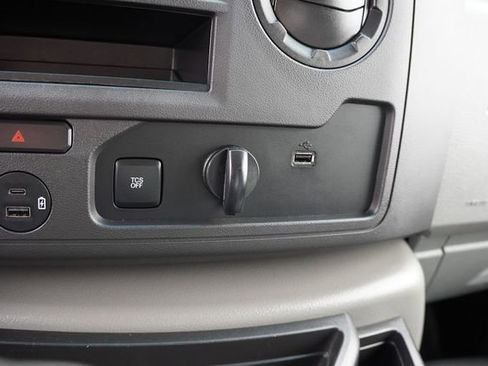 Used 2024 Ford E-450 and Econoline 450 Super Duty w/ Power Windows & Locks Group image 23