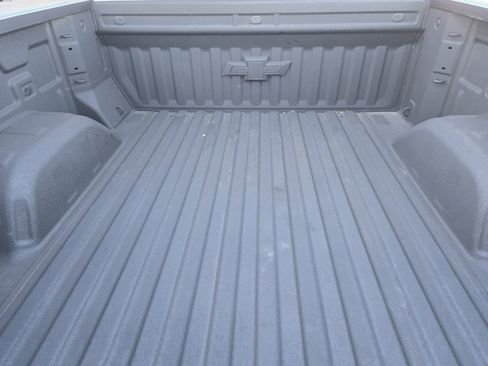 Used 2025 Chevrolet Silverado 1500 LT Trail Boss w/ Convenience Package II image 30