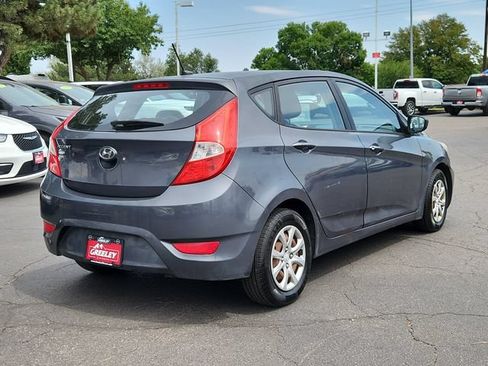 Used 2012 Hyundai Accent GS FWD image 3
