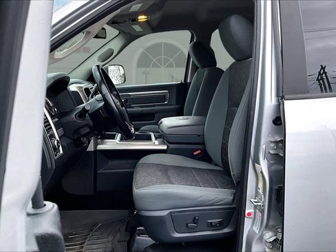 Used 2015 RAM 2500 Big Horn image 11