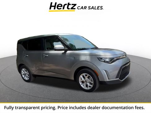 Used 2025 Kia Soul LX w/ LX Technology Package FWD image 1