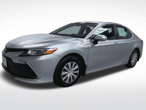 Certified 2023 Toyota Camry LE w/ Cold Weather Package image 5