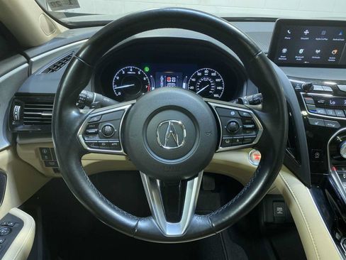Used 2024 Acura RDX SH-AWD image 15
