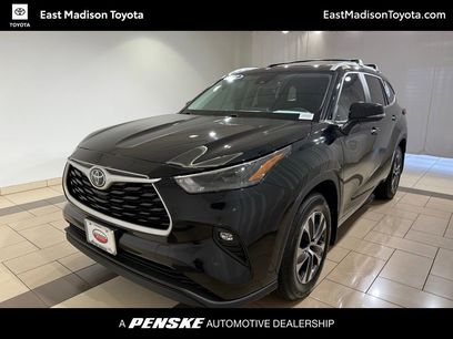 Used 2023 Toyota Highlander XLE