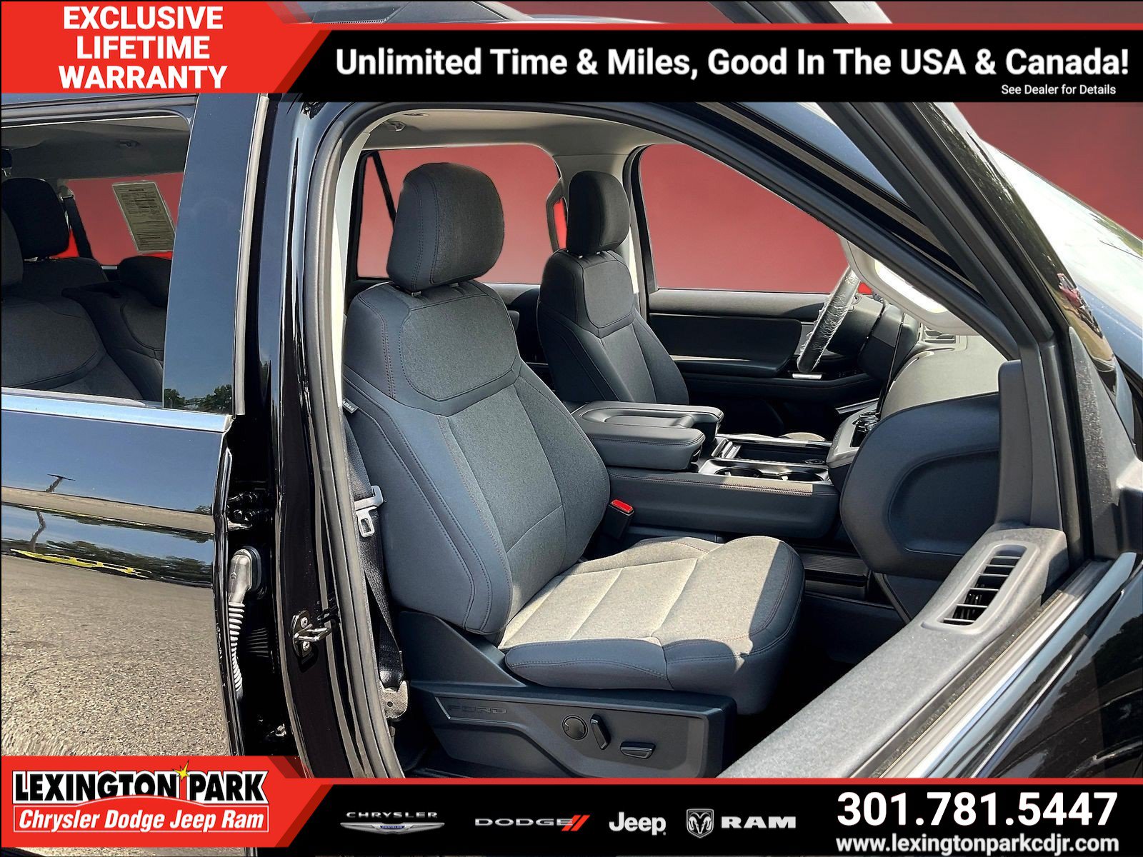 Used 2025 Ford Expedition Max Active AWD/4WD image 29