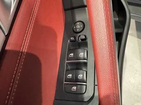 Used 2022 BMW X6 xDrive40i w/ Premium Essential Package AWD/4WD image 13