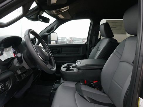 New 2026 RAM 2500 Tradesman image 17