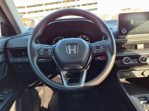 Certified 2023 Honda CR-V LX image 12