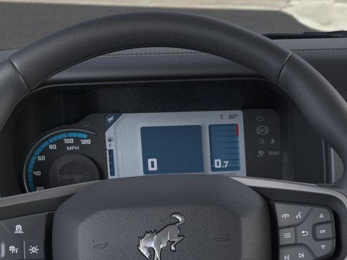 New 2025 Ford Bronco Badlands image 13