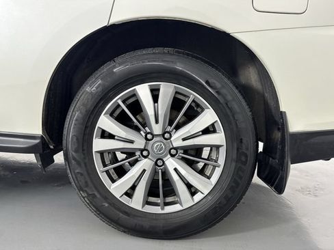 Used 2020 Nissan Pathfinder SL w/ Cargo Package AWD/4WD image 6