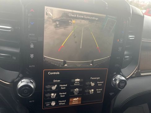 Used 2019 RAM 1500 Limited image 13