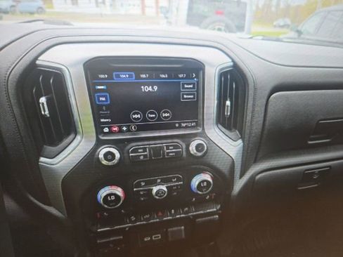 Used 2022 GMC Sierra 2500 SLE AWD/4WD image 7
