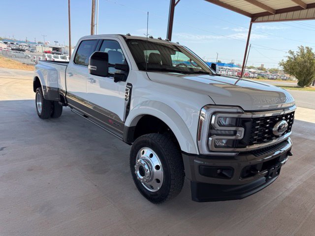 New 2026 Ford F450 King Ranch w/ FX4 Off-Road Package AWD/4WD image 1