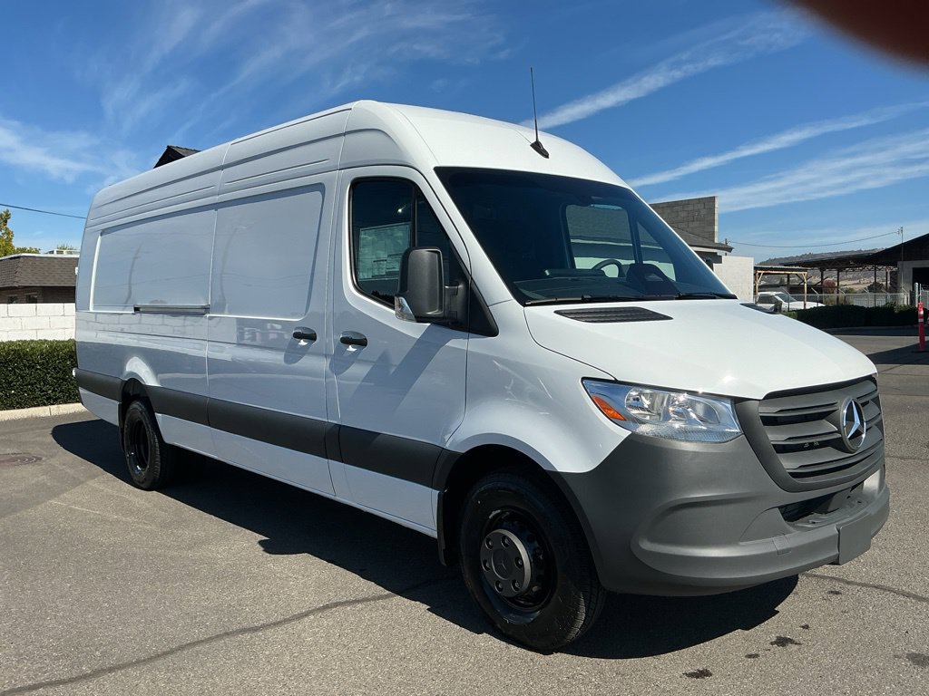 New 2026 Mercedes-Benz Sprinter 3500 image 3