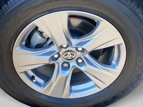 Used 2025 Toyota RAV4 XLE w/ Convenience Package AWD/4WD image 30