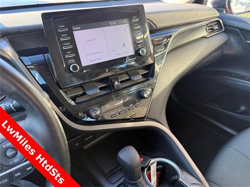 Used 2023 Toyota Camry LE image 25