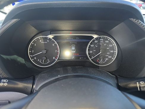 Used 2022 Nissan Sentra SV image 9