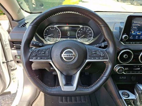 Certified 2023 Nissan Sentra SR w/ SR Premium Package FWD image 19