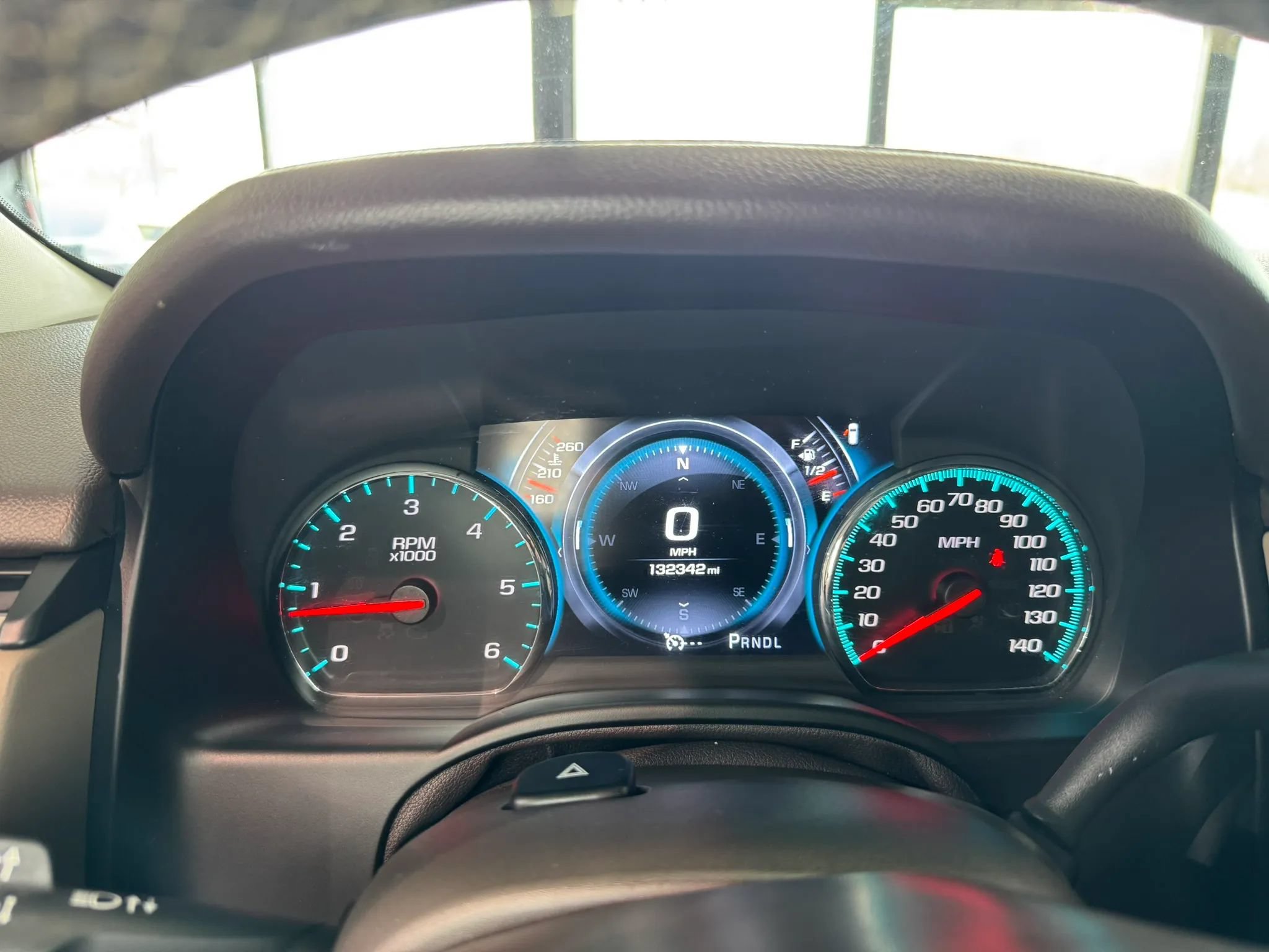 Used 2017 GMC Yukon SLT AWD/4WD image 41