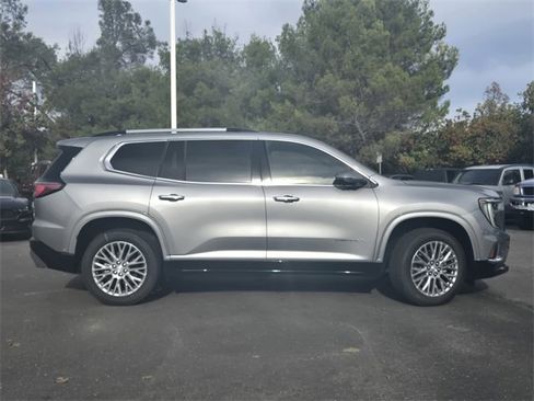 New 2026 GMC Acadia Denali w/ Super Cruise Package image 3