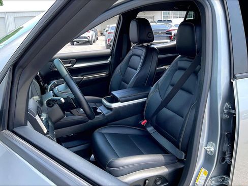 Used 2026 GMC Terrain Elevation w/ Elevation Premium Package AWD/4WD image 8