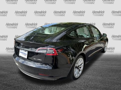 Used 2022 Tesla Model 3 Long Range AWD/4WD image 8