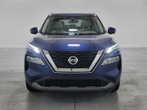 Used 2021 Nissan Rogue SV w/ Premium Package AWD/4WD image 3