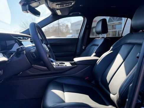 New 2026 Jeep Cherokee Limited image 15