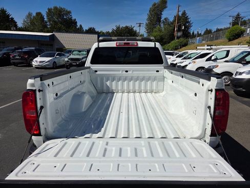 Used 2019 Chevrolet Colorado W/T w/ WT Convenience Package AWD/4WD image 19