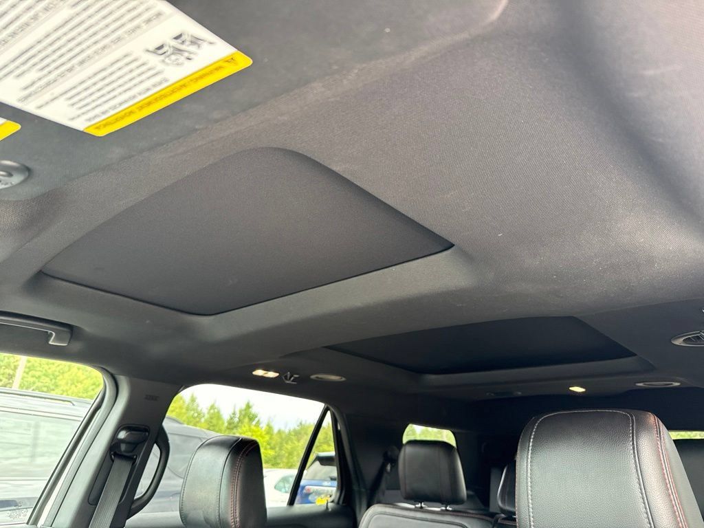 Used 2018 Ford Explorer Sport AWD/4WD image 27