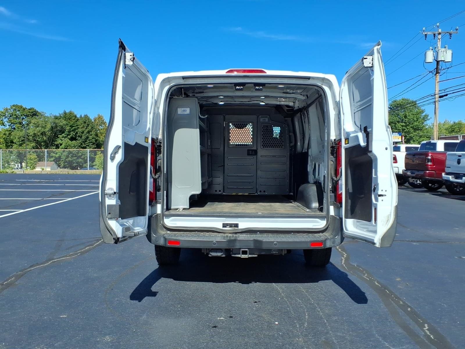 Used 2019 Ford Transit 250 130 Low Roof RWD image 7