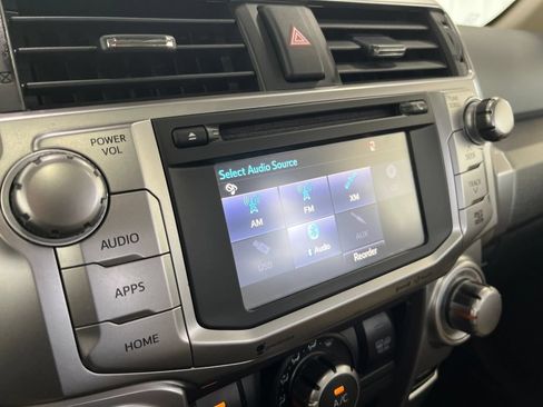 Used 2018 Toyota 4Runner SR5 Premium AWD/4WD image 12