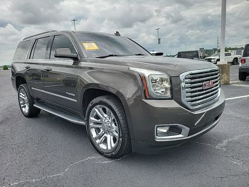 Used 2020 GMC Yukon SLT w/ Premium Edition RWD image 3