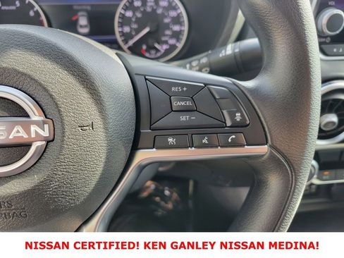 Certified 2024 Nissan Sentra SV image 36