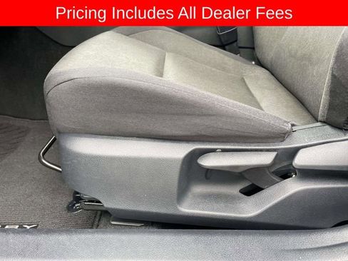 Used 2025 Toyota Camry LE FWD image 20