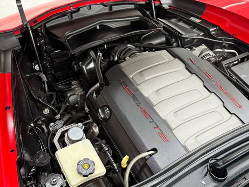 Used 2014 Chevrolet Corvette Stingray Convertible w/ 3LT Preferred Equipment Group image 41