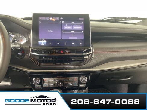 Used 2024 Jeep Compass Trailhawk AWD/4WD image 15