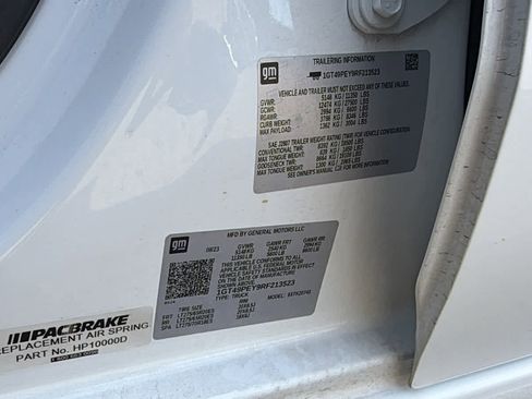 Used 2024 GMC Sierra 2500 AT4 w/ AT4 Premium Plus Package image 21