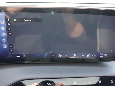 Certified 2025 Buick Enclave Avenir w/ Super Cruise Package image 29