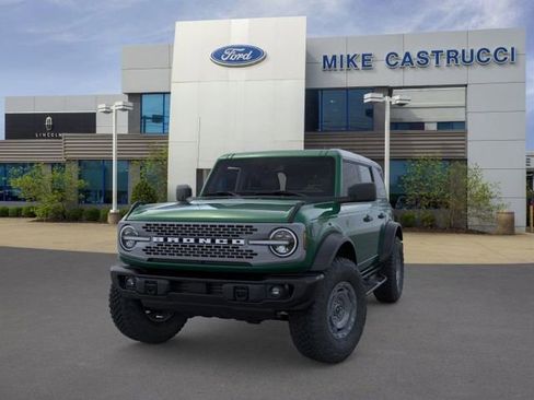 New 2025 Ford Bronco Badlands w/ Sasquatch Package image 2